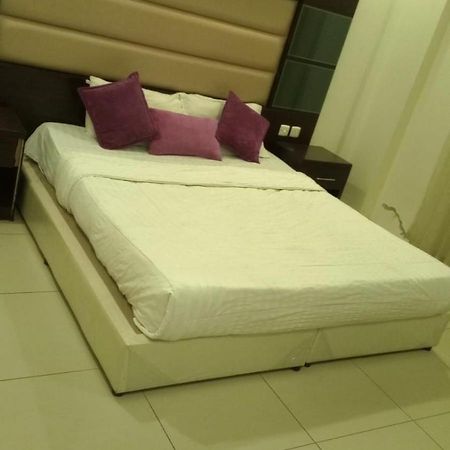 Aram Room Riadh Exterior foto